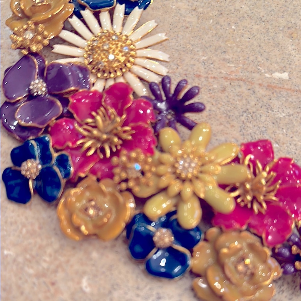 Oscar de la Renta Necklace